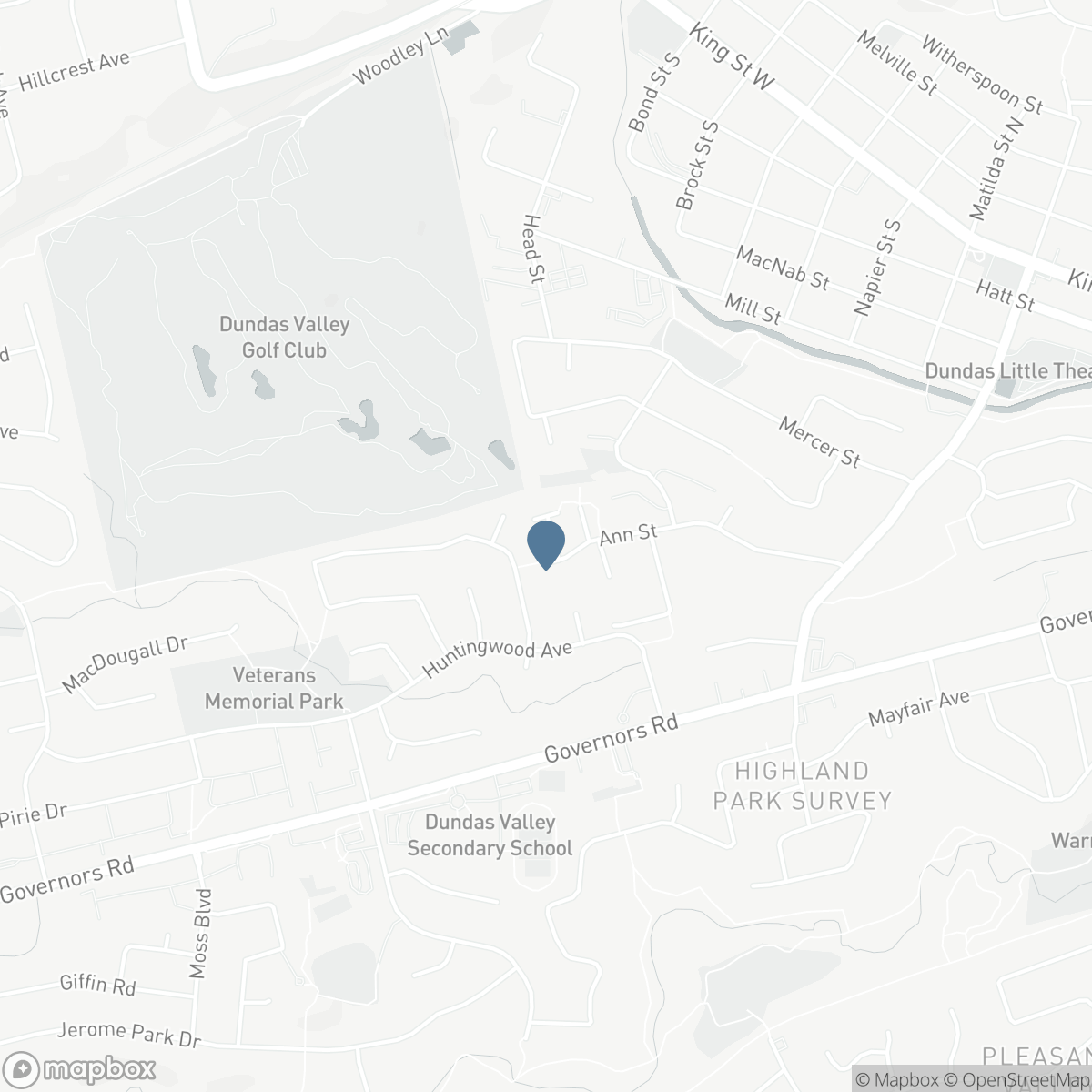4 PATRICE Court, Dundas, Ontario L9H 5P5